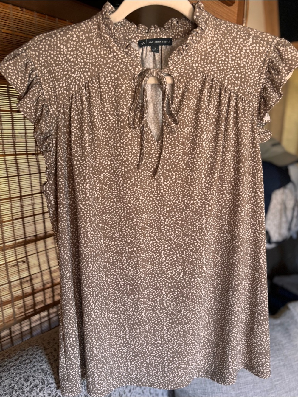 Adrianna Papell Taupe and White Tie-Neck Flutter Sleeve Tunic - Picture 2 of 9